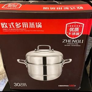 Stainless steel pot
